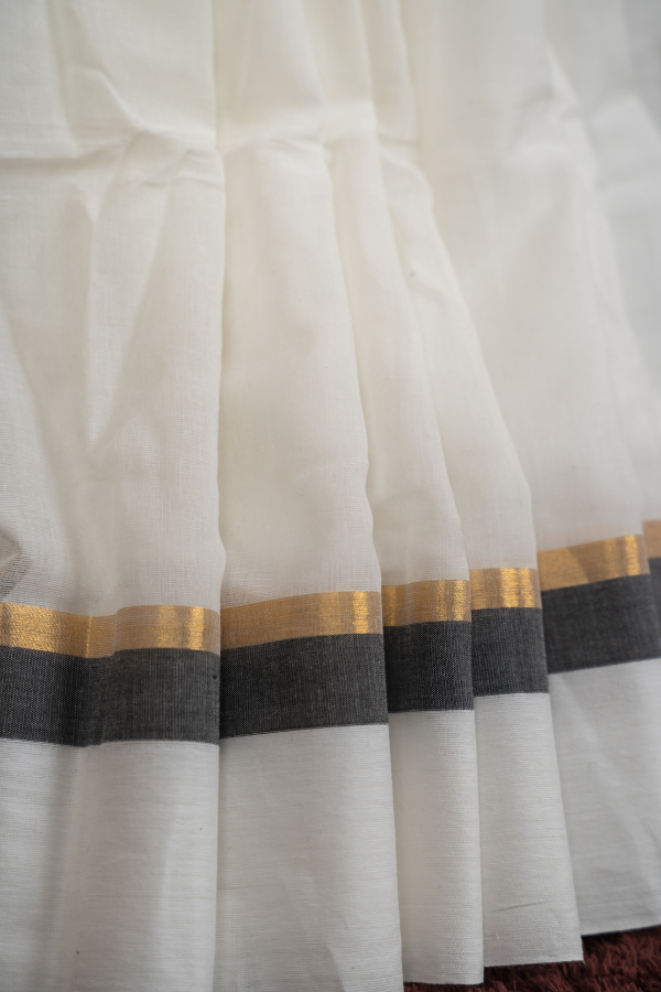 Pure Soft Mull Cotton Saree - Image 23