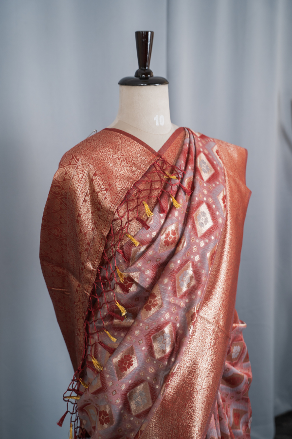 Linen Saree With Meenakari Weaving - Chirag - Image 9