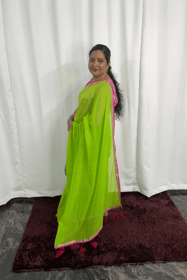 Feather Touch Mul Cotton Saree - Image 2